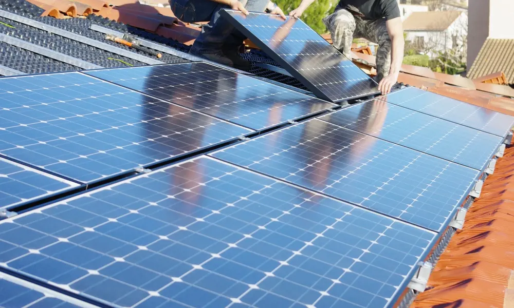 Installation de panneaux photovoltaïques